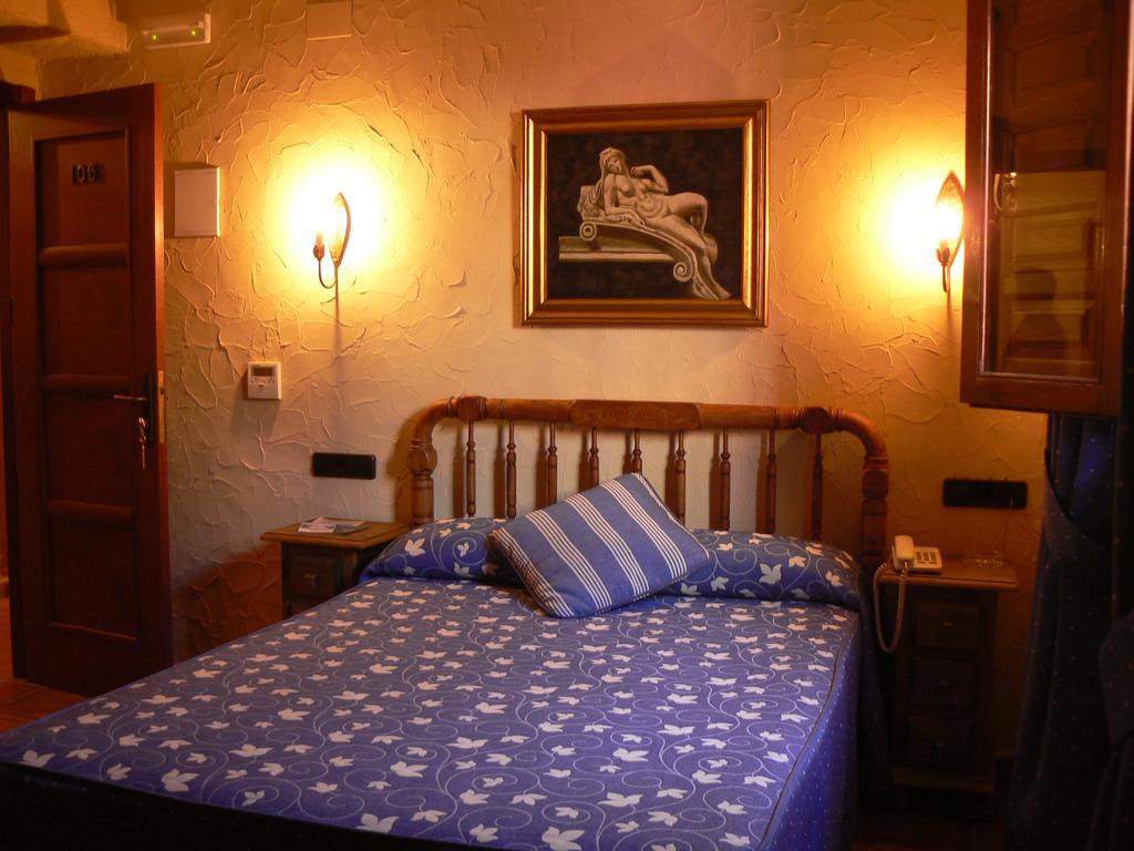 Hotel Caseta Nova 2*